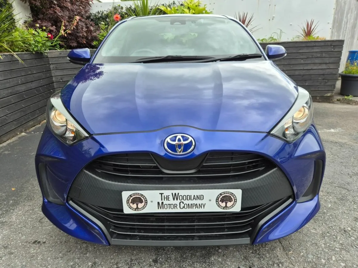 Toyota Yaris 1.0 PETROL AUTO / X SPEC / LOW MILEAG - Image 4