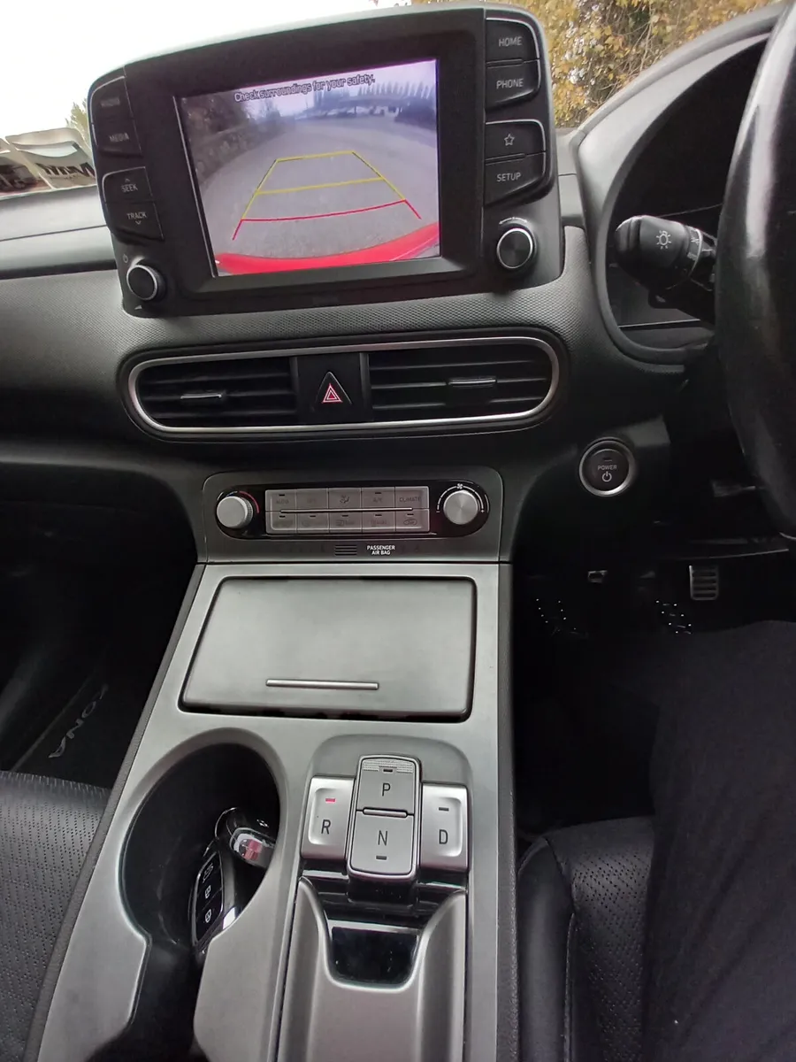 2019 Hyundai KONA Electric Automatic - Image 2