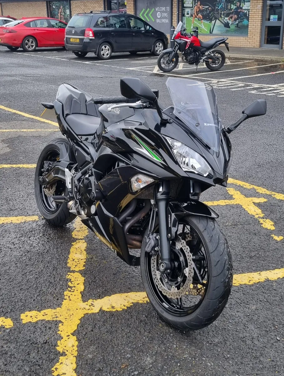 Kawasaki 650 Ninja - Image 1