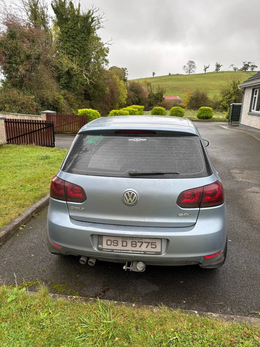 09 Volkswagen golf 2 litre - Image 4