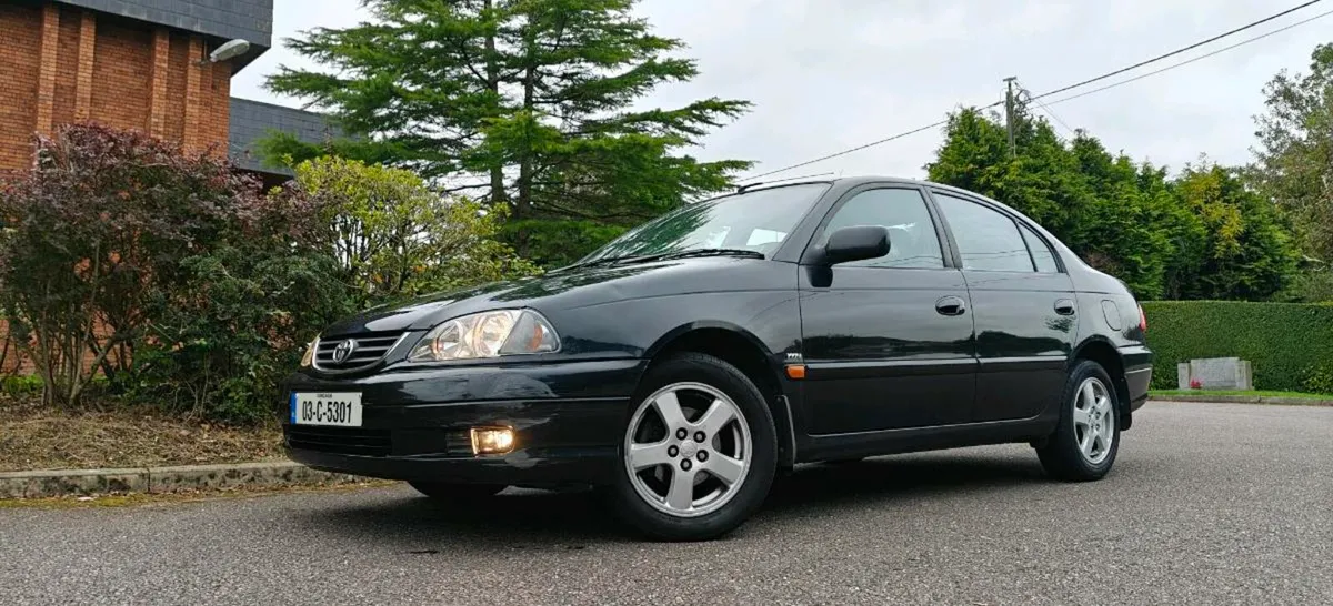 Toyota Avensis - Image 2
