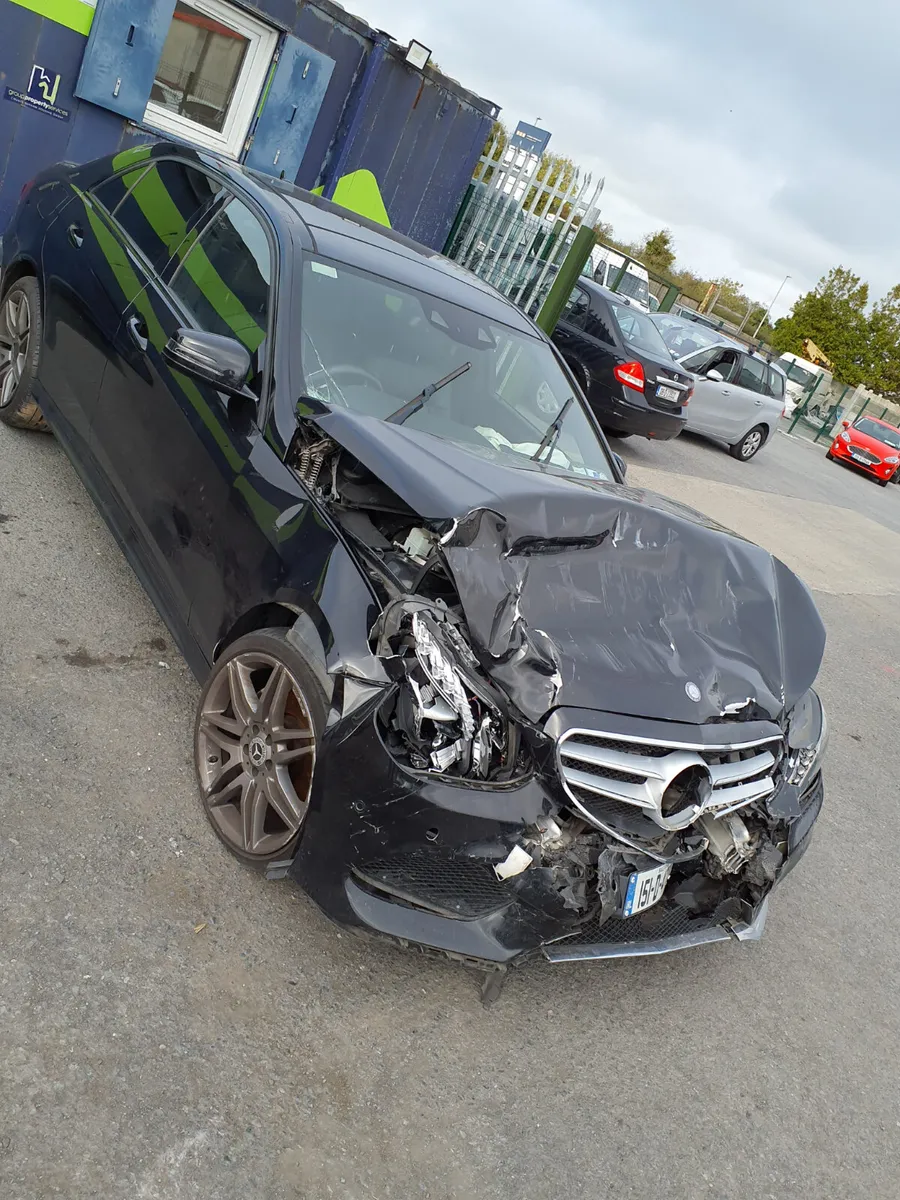 2015 Mercedes-Benz E-Class - Image 3