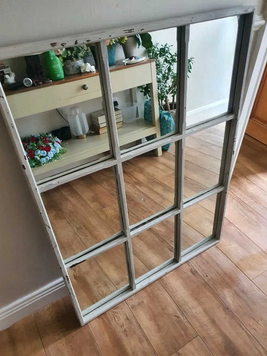 Mirror - Image 2