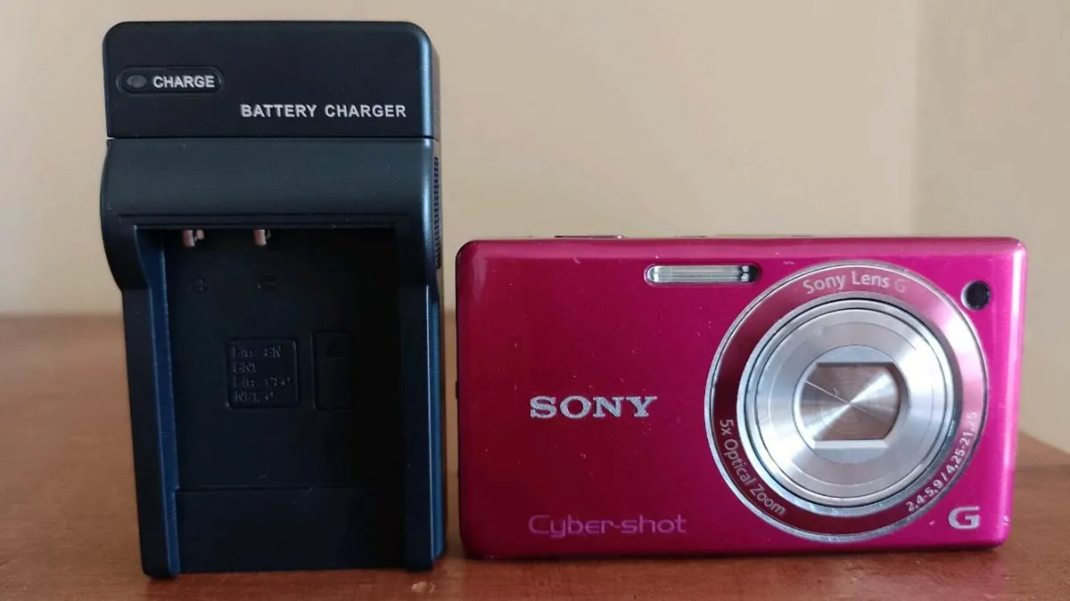 Sony cybershot w 380 - Image 1