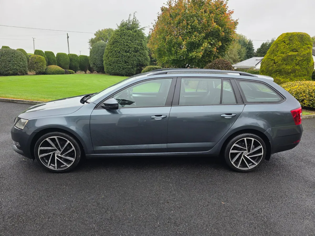 SKODA OCTAVIA 1.6 TDI...NEW NCT. - Image 2