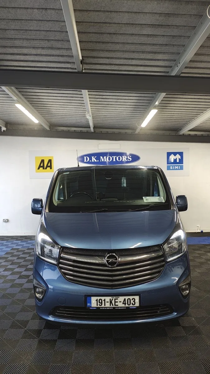 OPEL VIVARO - Image 1