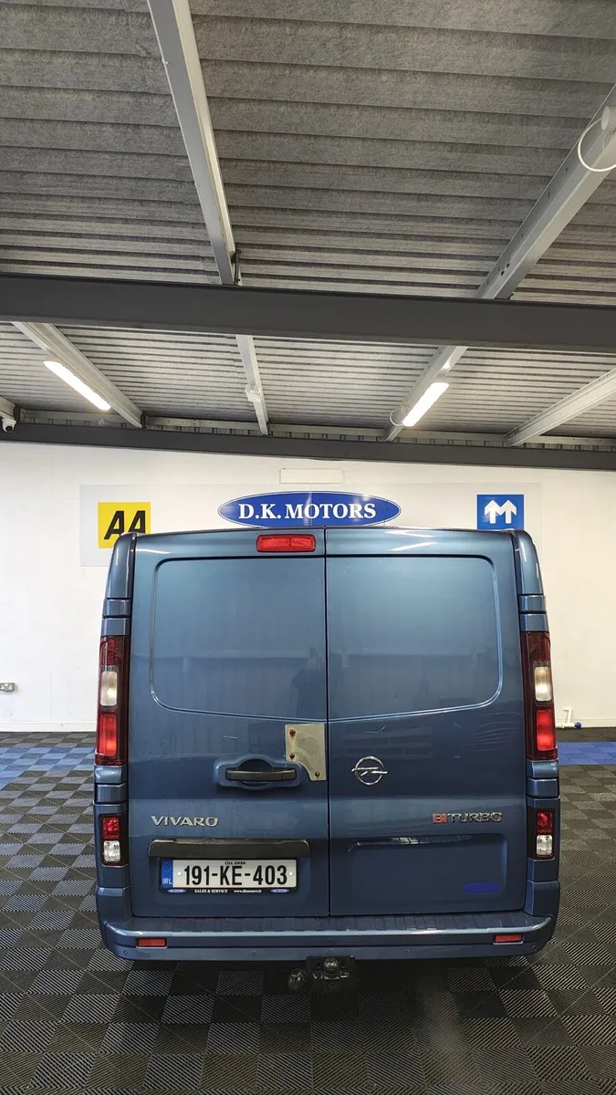 OPEL VIVARO - Image 2