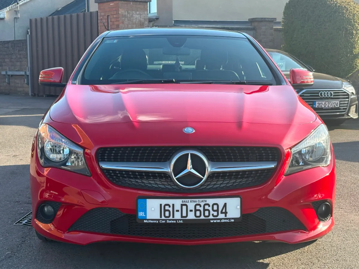 Mercedes-Benz CLA 200D Urban 4DR - Image 2