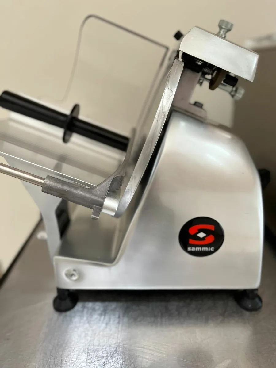 Meat slicer (2) - Image 1