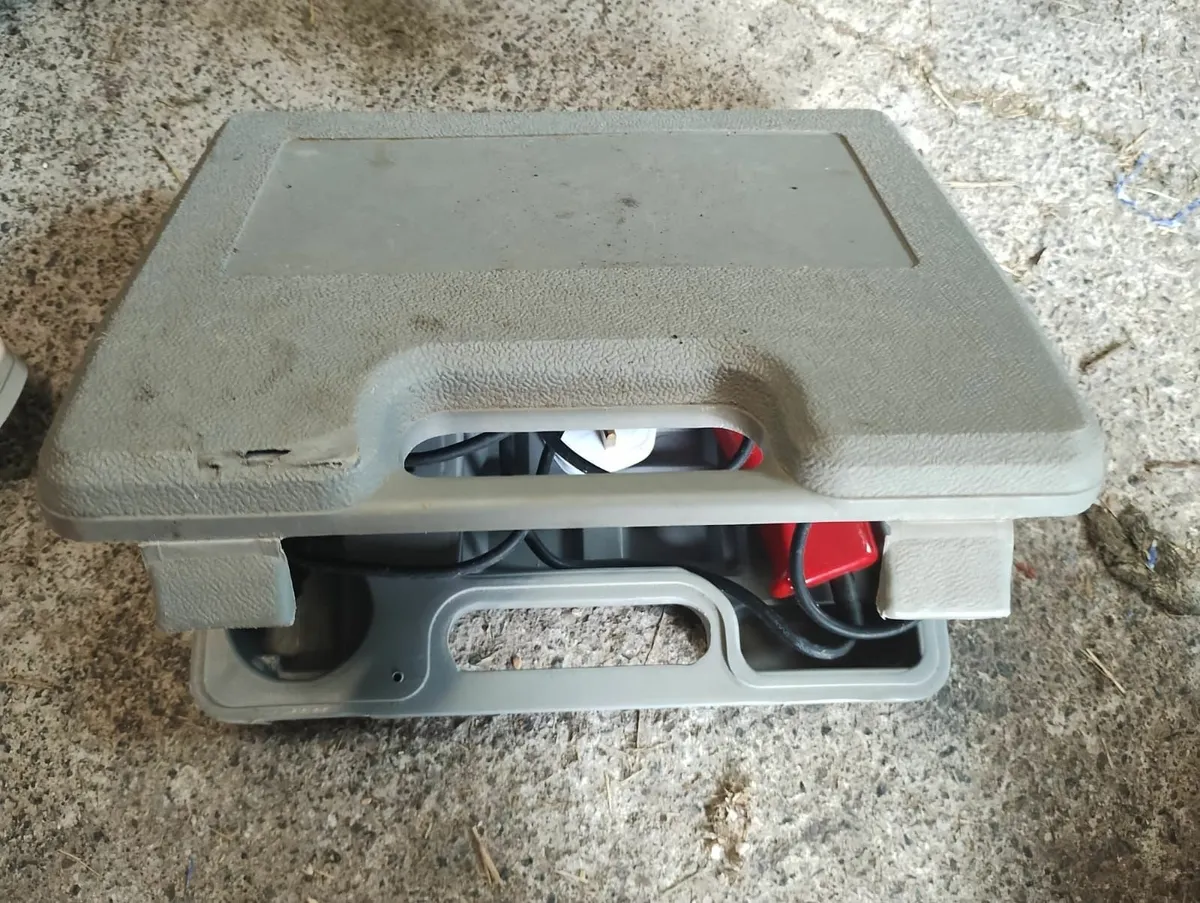Tools - Image 1
