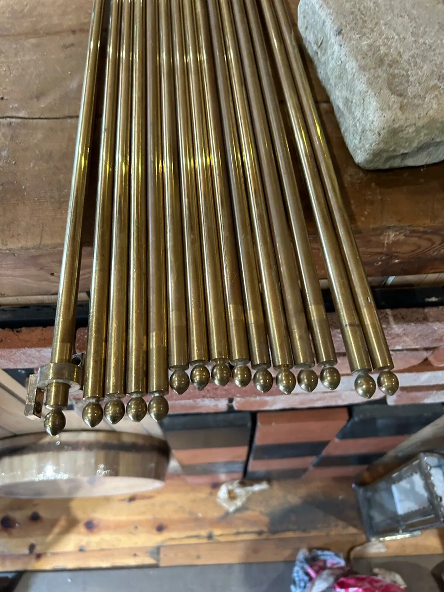 15 Solid brass stair rods with fittings - Image 4