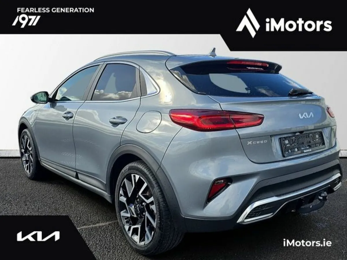 Kia XCeed PE Phev 5DR Auto - Image 2