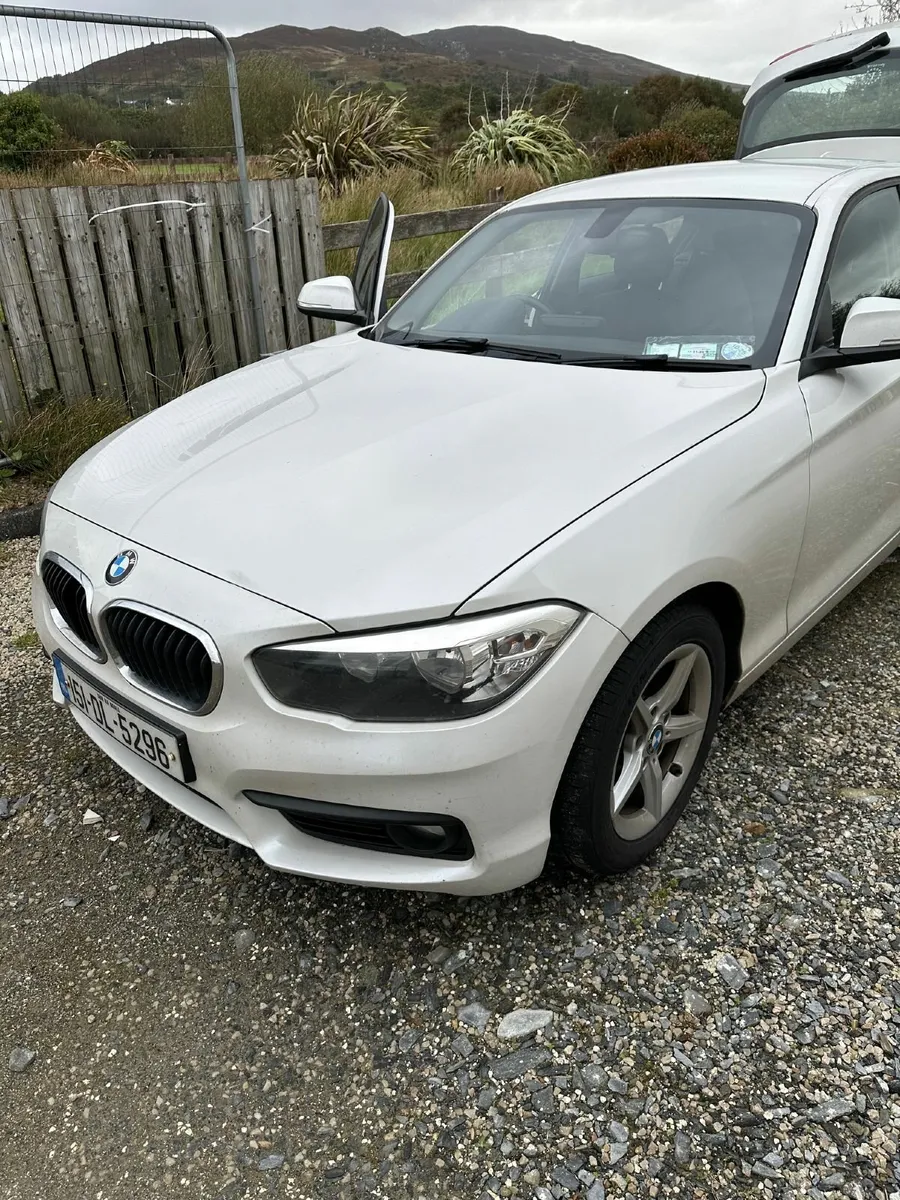 BMW 1-Series 2015 - Image 2