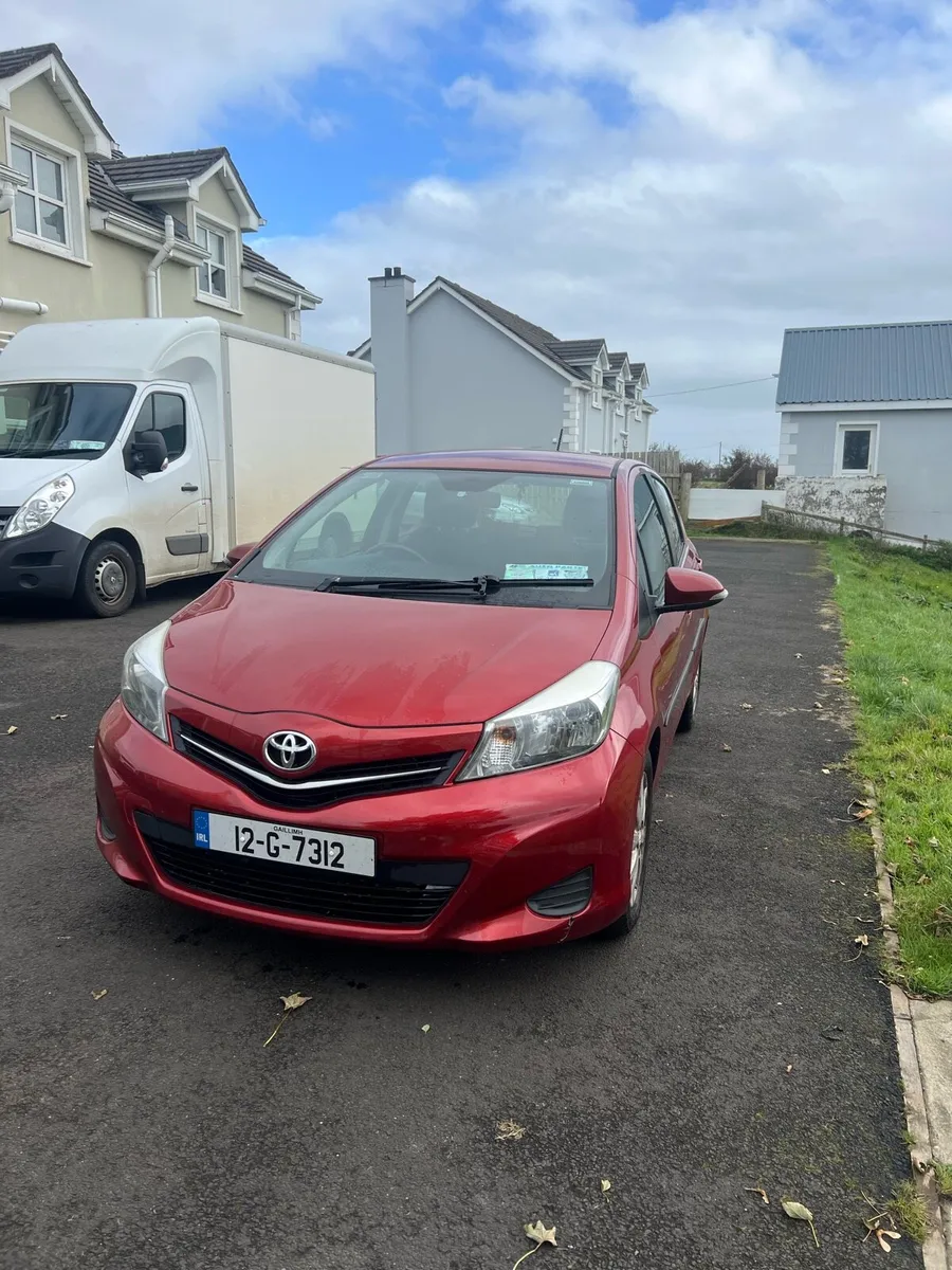Toyota Yaris - Image 2