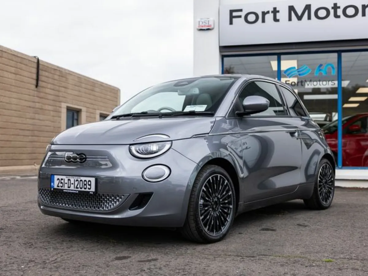 Fiat 500e LA PRIMA EV - Image 3