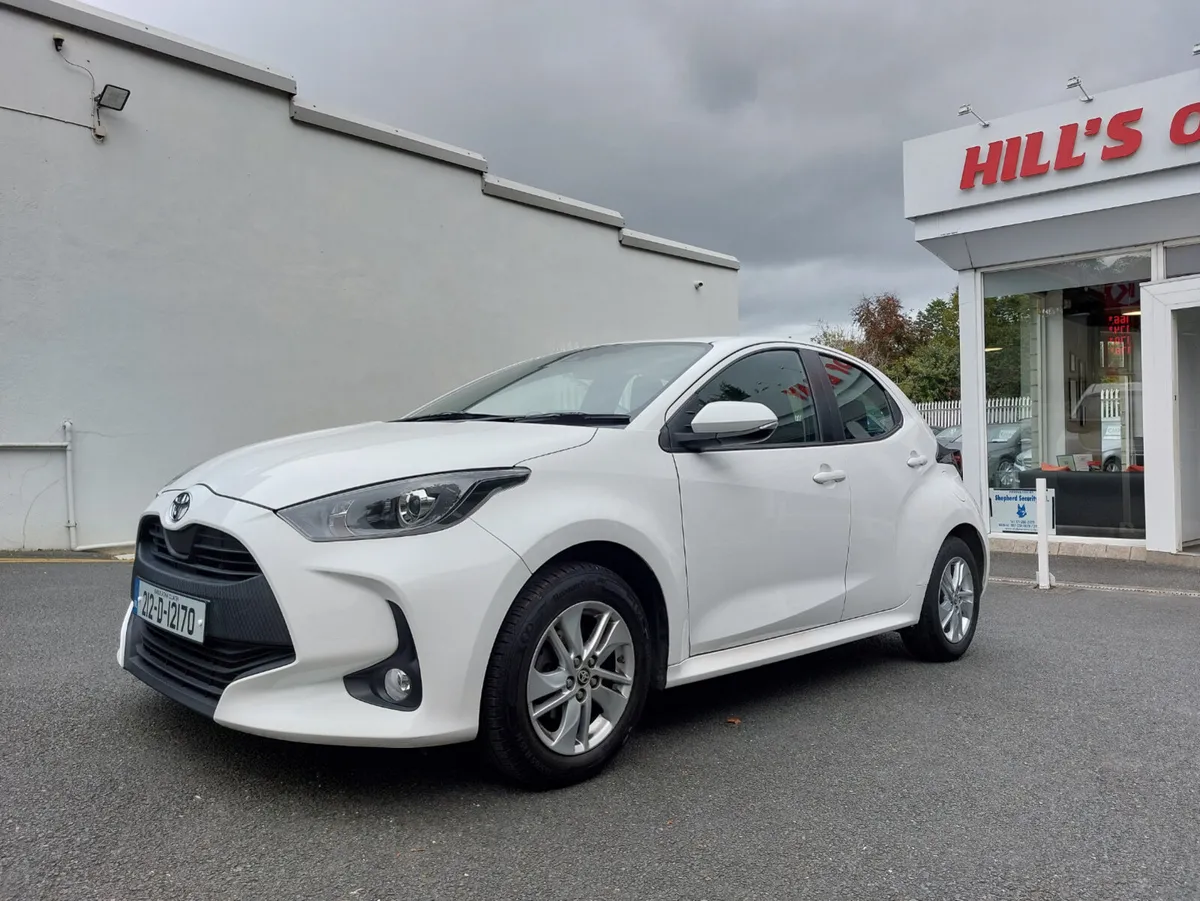 Toyota Yaris 2021 1.0 LUNA REVERSE CAMERA TOUCHSCR - Image 3