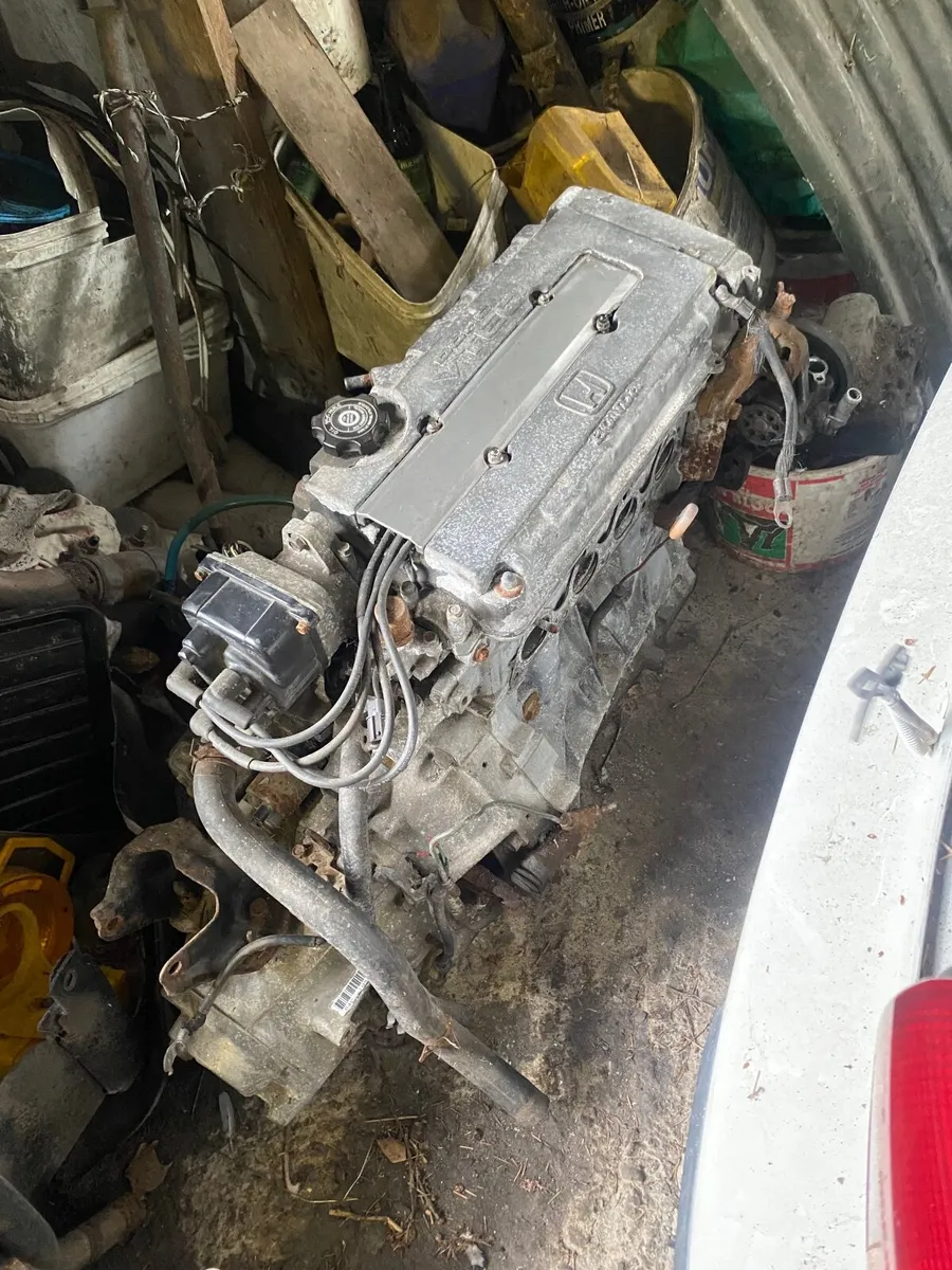 B18C Type R Engine - Image 1
