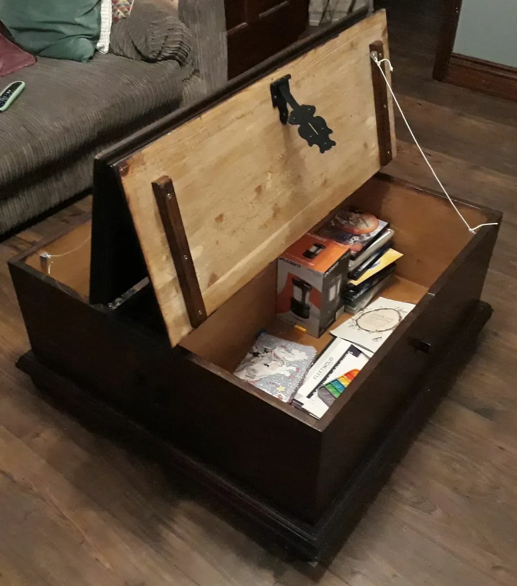 Coffee Table - Image 4