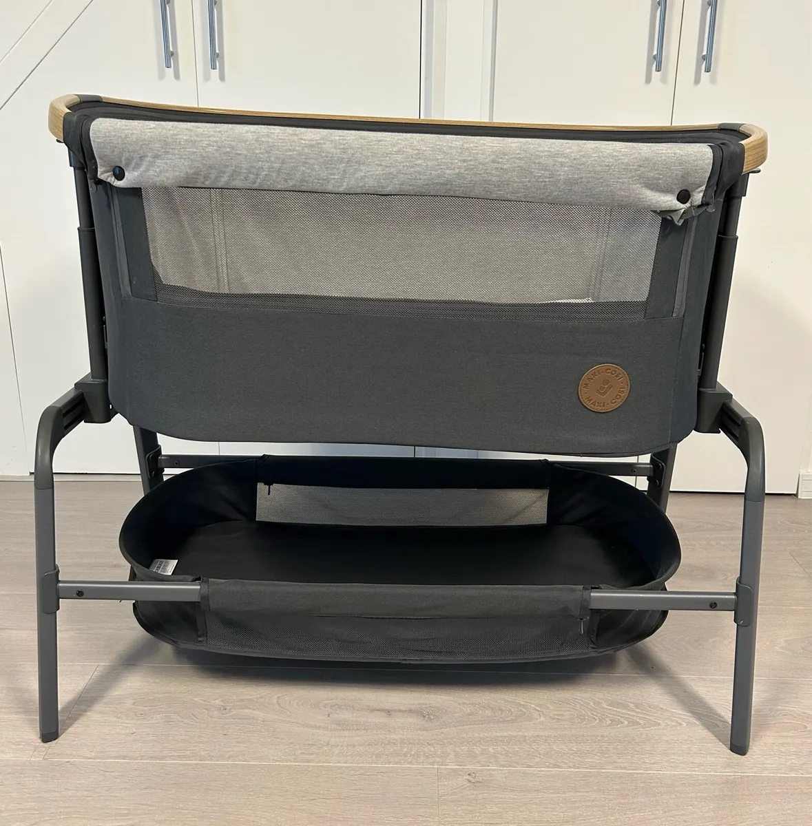 Maxi-Cosi lora Co-sleeper crib - Image 1