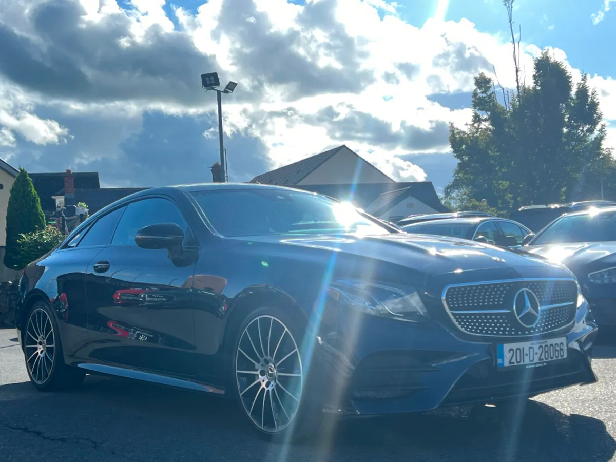 Mercedes-Benz E-Class E220D COUPE AMG PREMIUM AUTO - Image 3