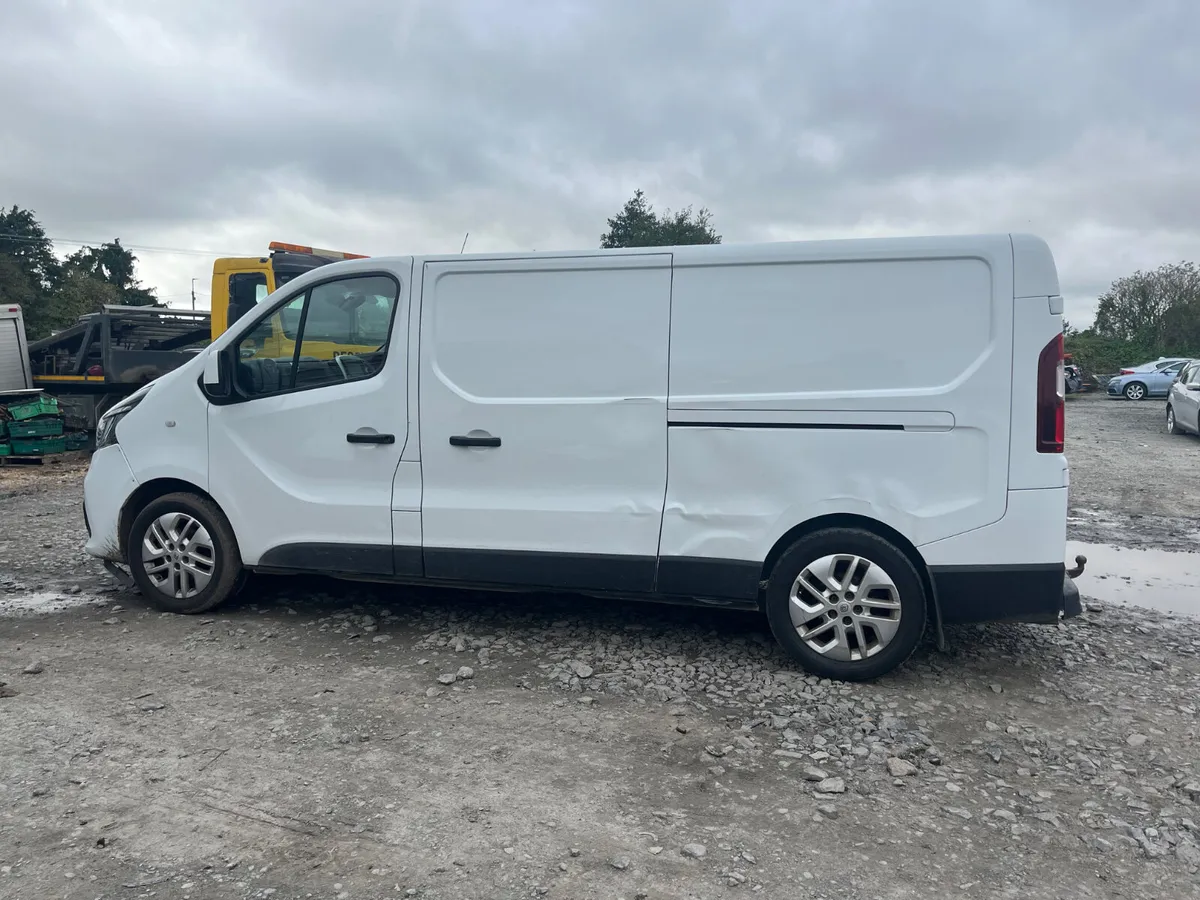 20 Renault traffic automatic - Image 4