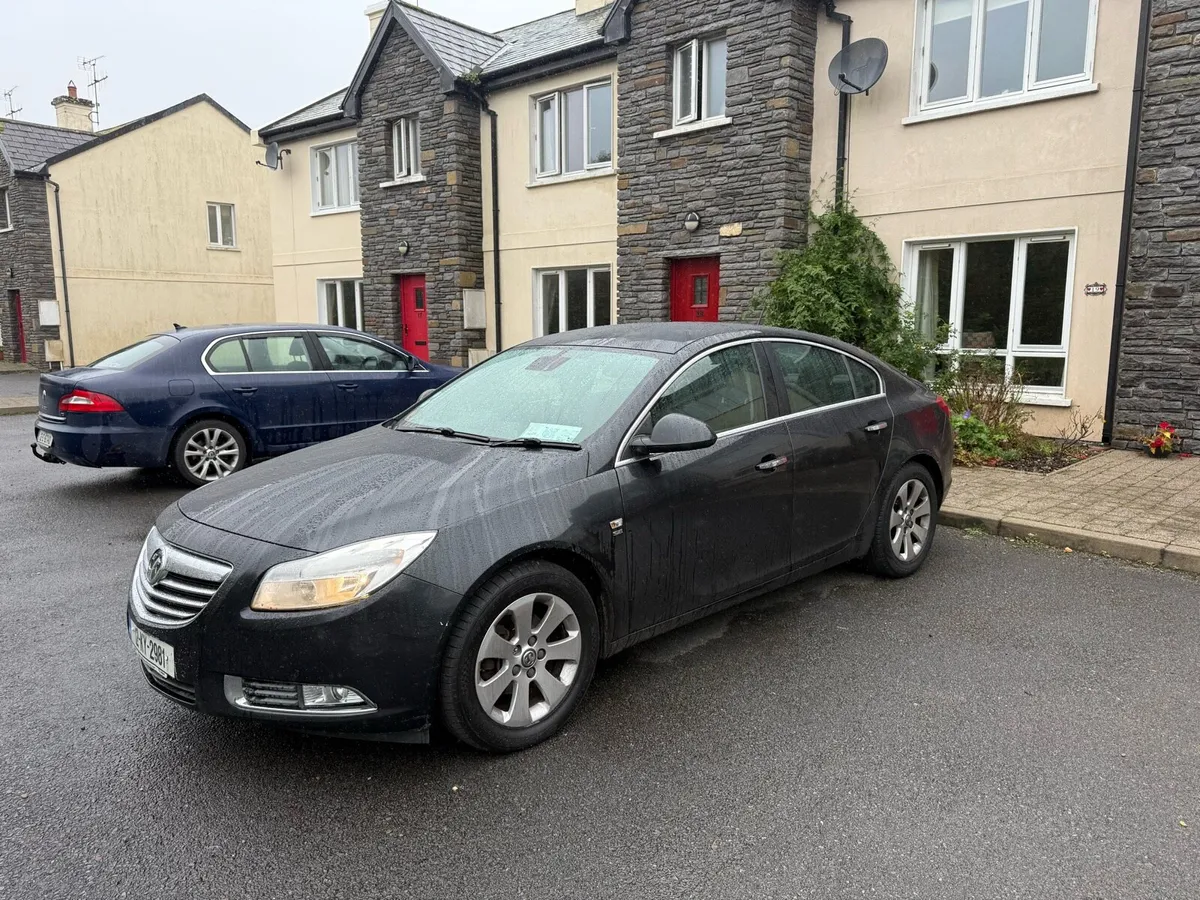 Vauxhall Insignia 2012 2.0L NEW NCT - €3900 OBO - Image 3