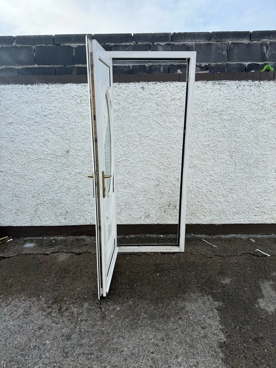 Pvc front door - Image 4