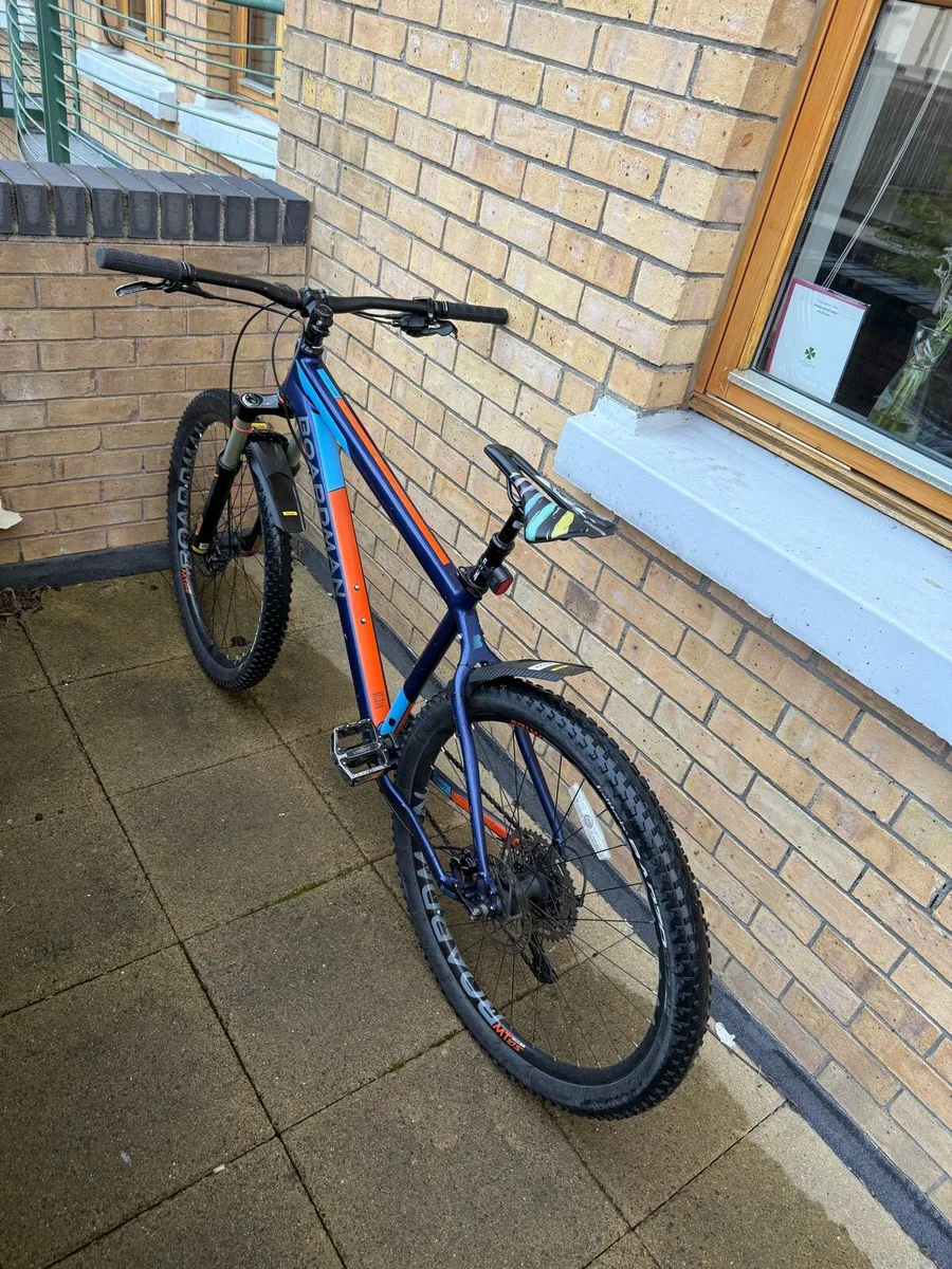Boardman 8.6 MHT Blue - Image 3
