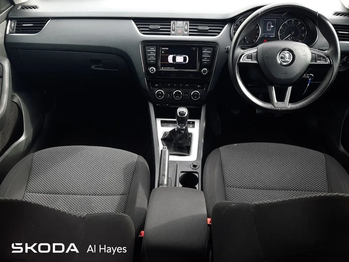 Skoda Octavia  loaded With Extras se Tech 1.6tdi - Image 3