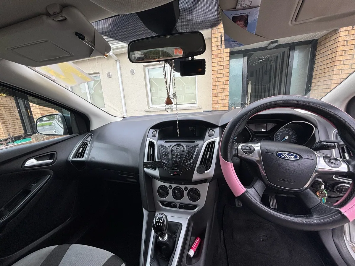 Ford focus - Image 4