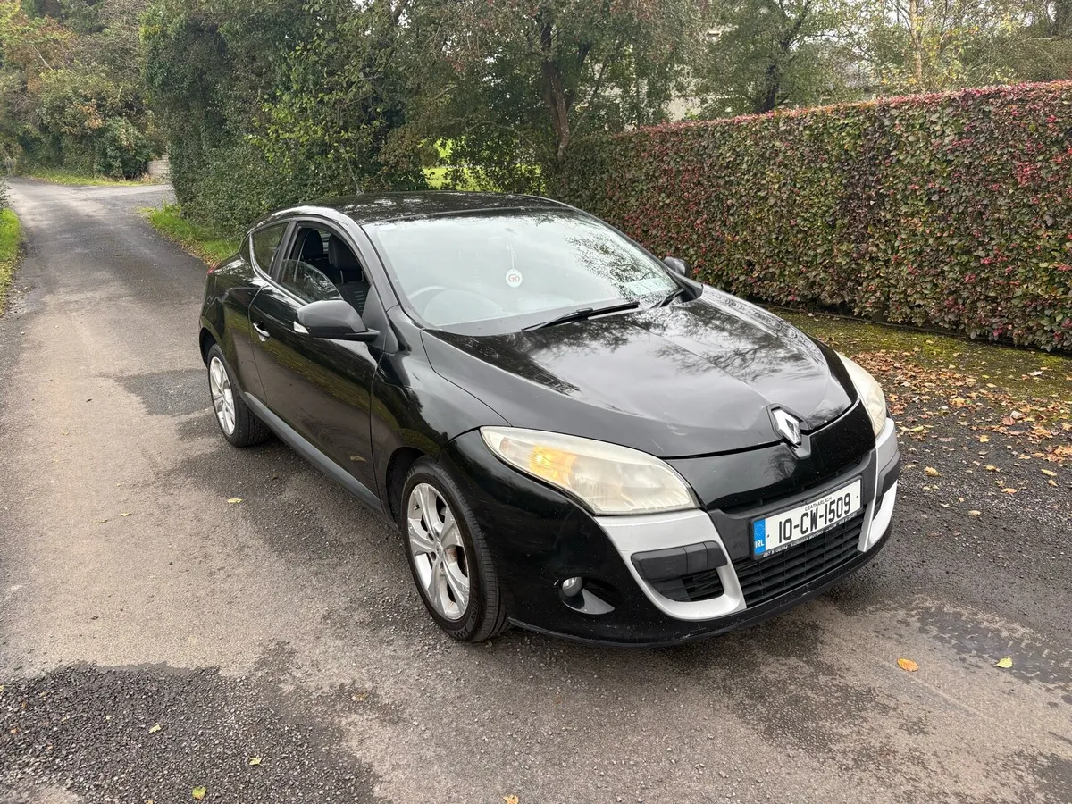 2010 Renault Megane 1.5 DCI - Image 1