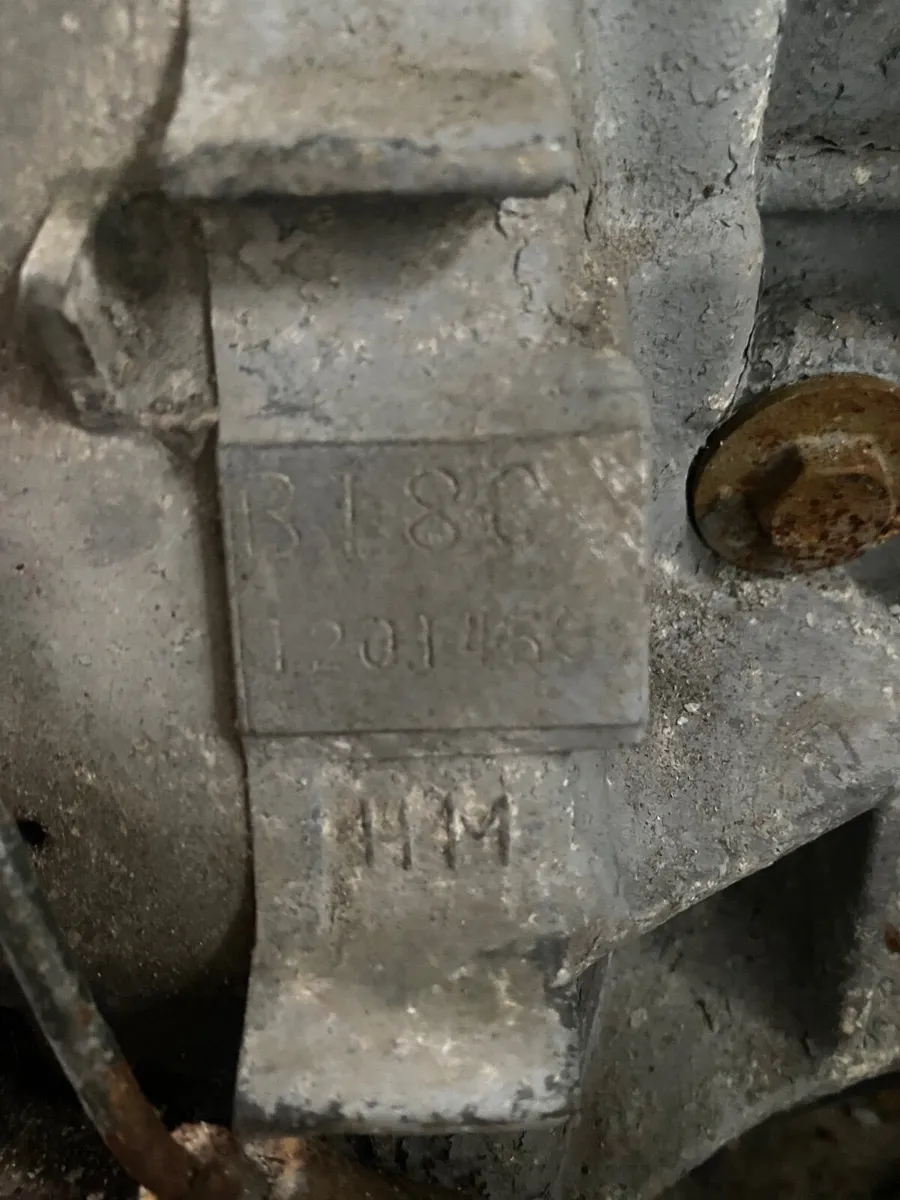 B18C Type R Engine - Image 3