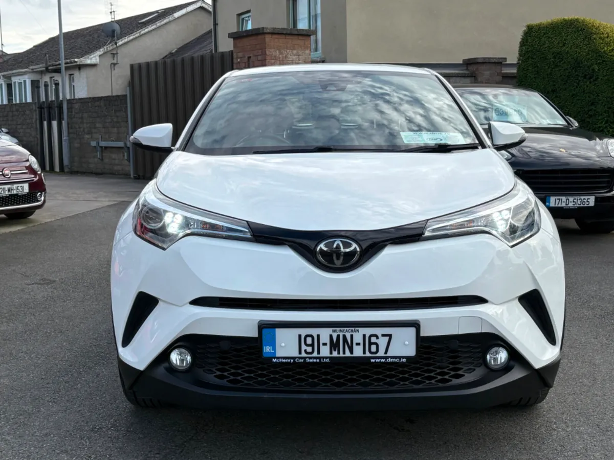 Toyota C-HR 1.2T Luna 4DR - Image 2