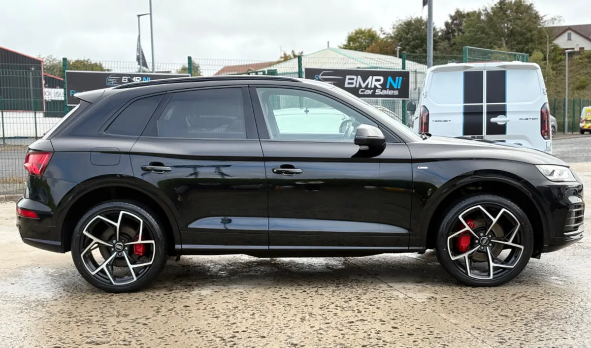 AUDI Q5 S LINE QUATTRO AUTO - Image 4
