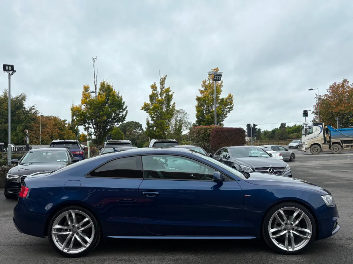 Audi A5 2.0 TDI S-Line Black Edition 177PS 2DR - Image 4