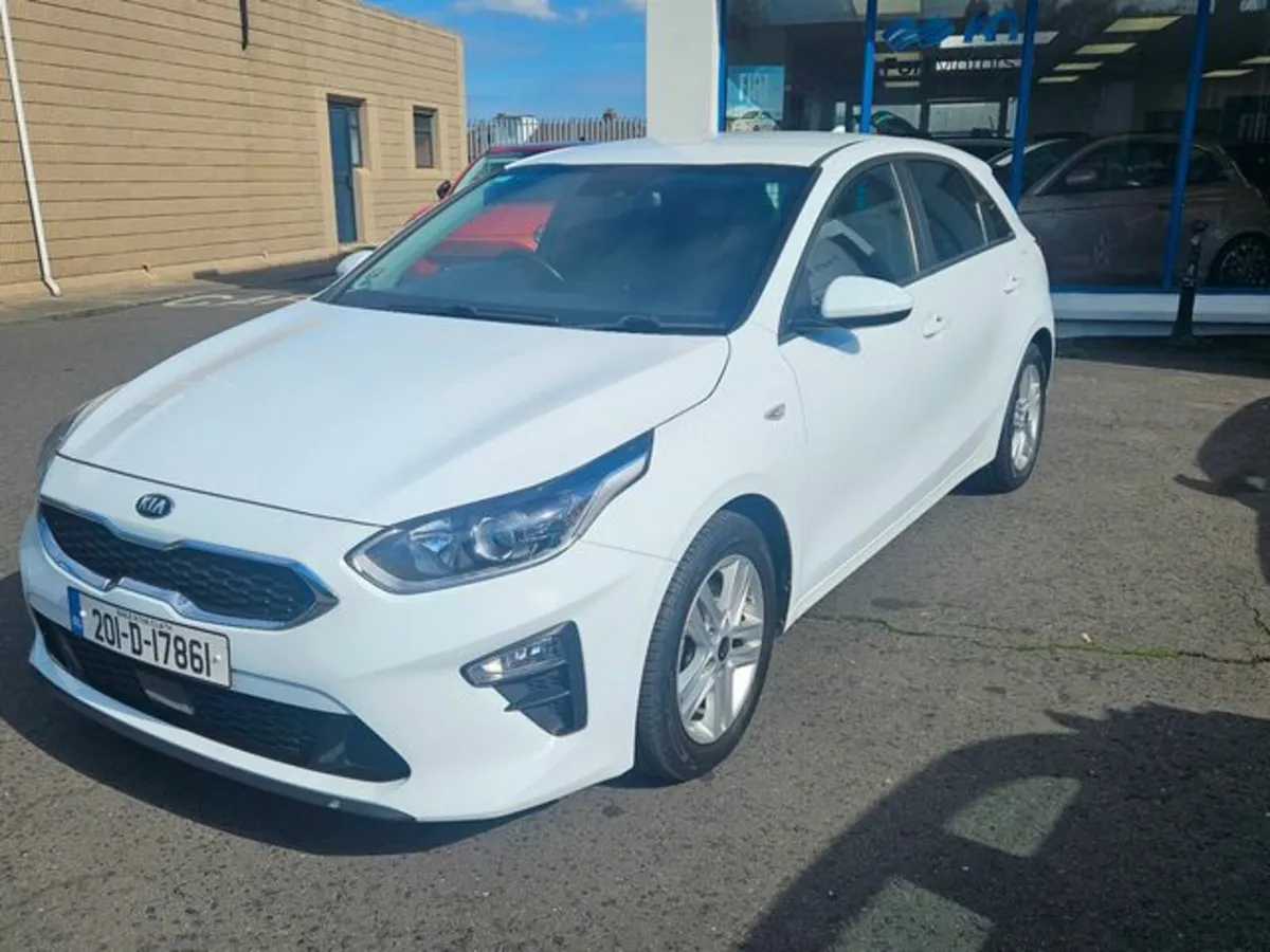 Kia Ceed K2 Commercial 5DR - Image 1