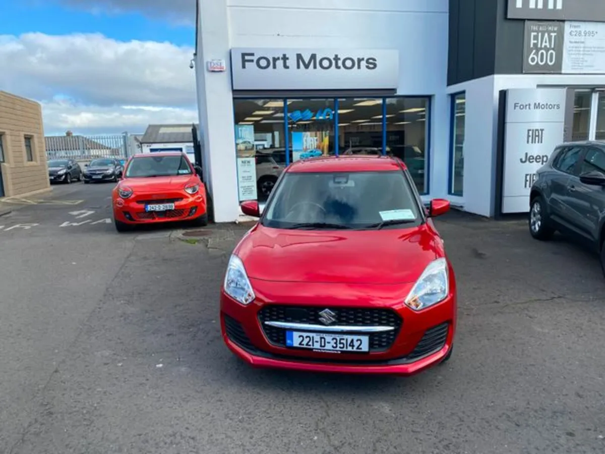 Suzuki Swift XG 1.2 AUTOMATIC, Only 980Kms - Image 2
