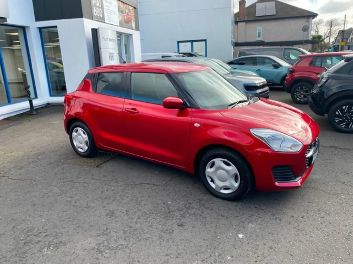 Suzuki Swift XG 1.2 AUTOMATIC, Only 980Kms - Image 3