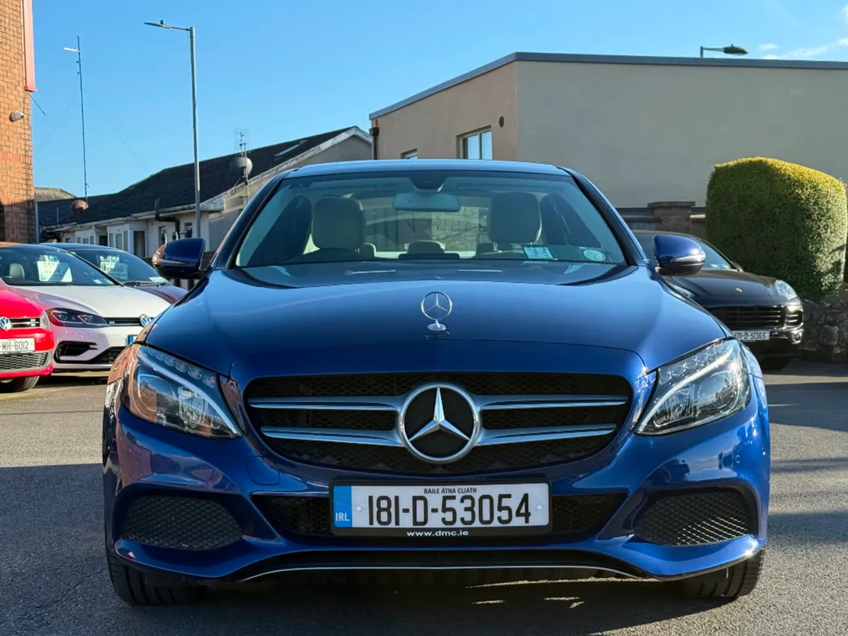 Mercedes-Benz C-Class C200 SPORT PREMIUM AUTO *HUG - Image 2