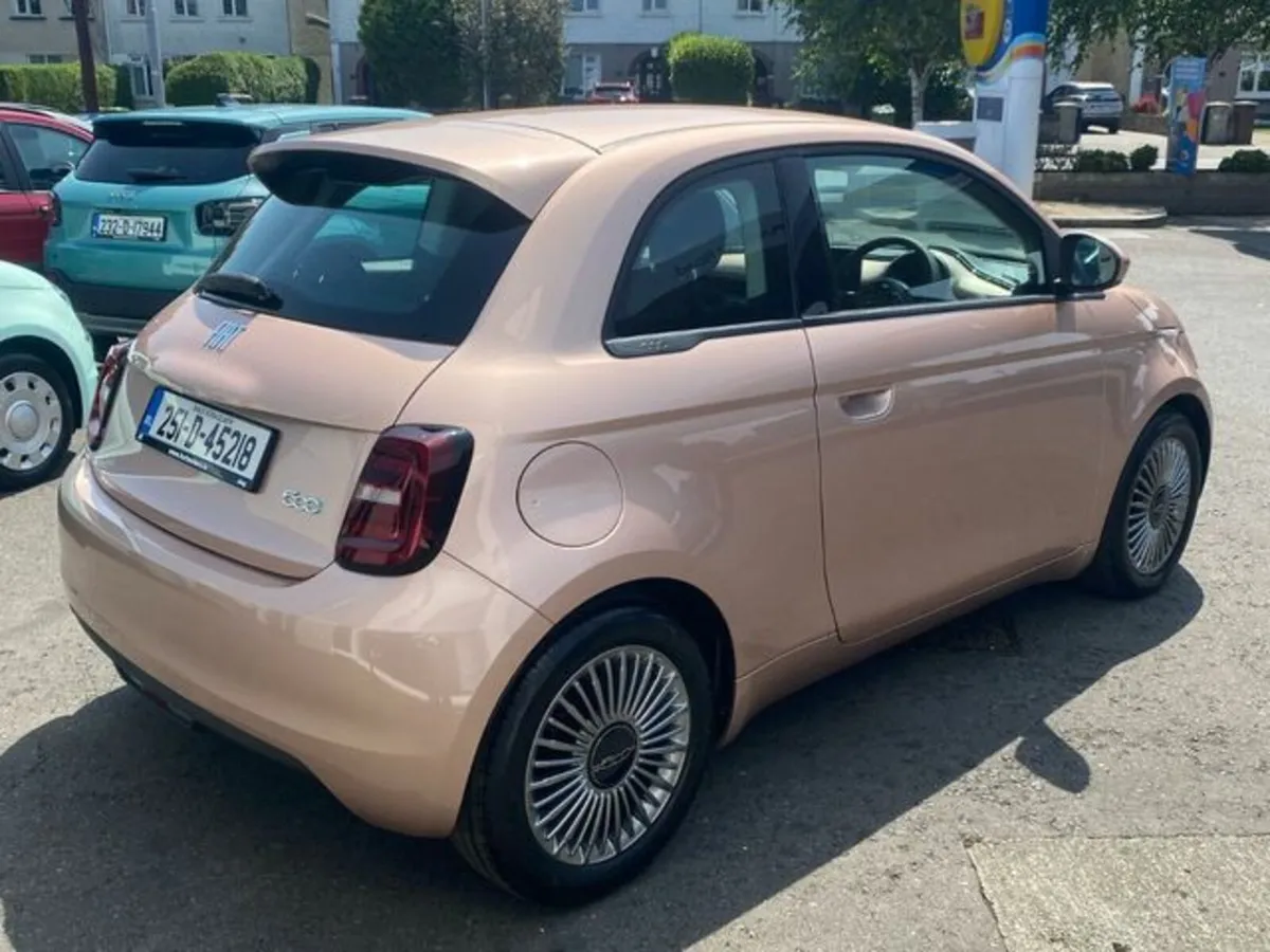 Fiat 500e Icon EV Fully Electric - Image 4
