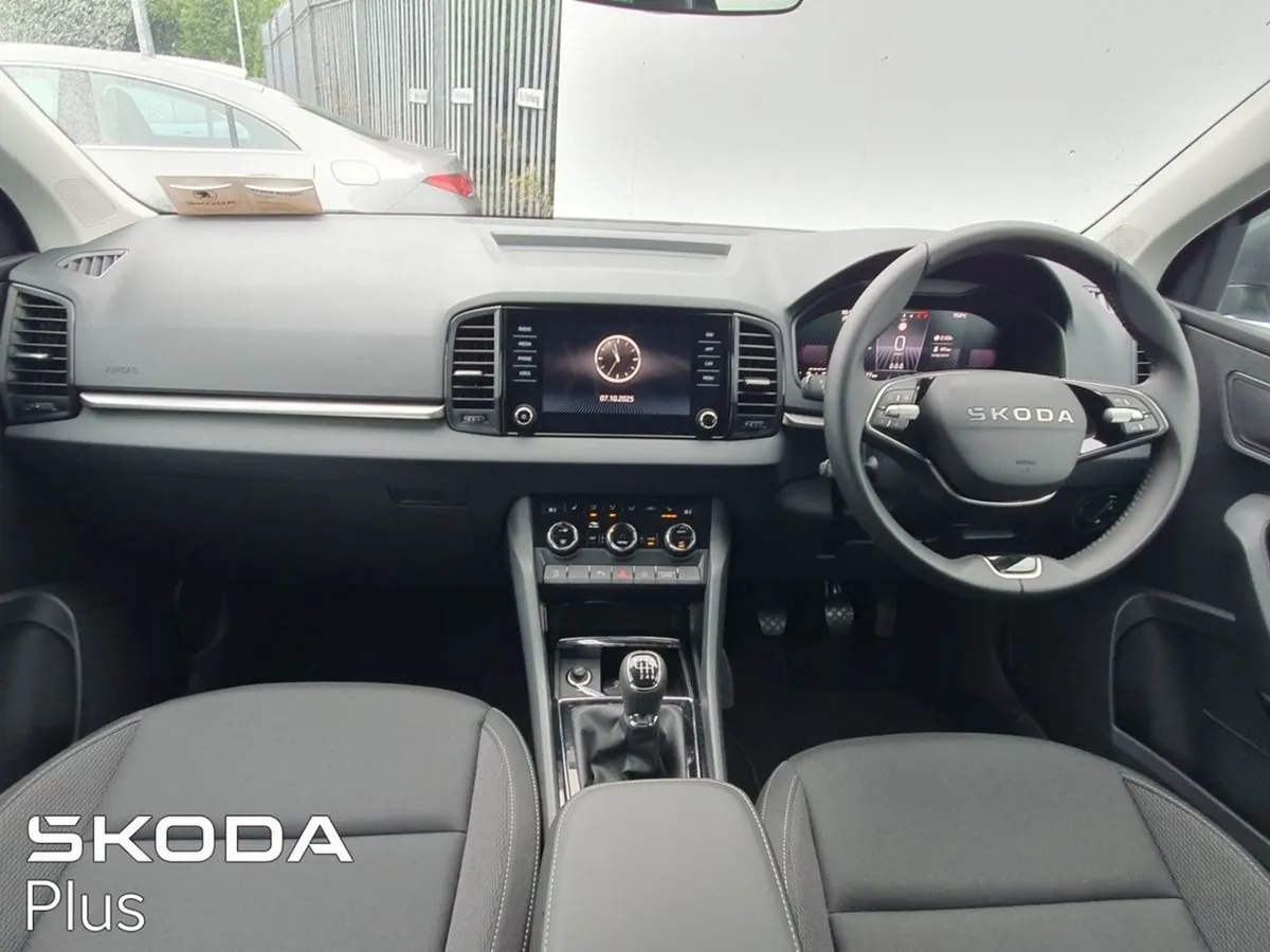 Skoda Karoq Selection 1.0tsi 115HP  375 Monthly o - Image 2