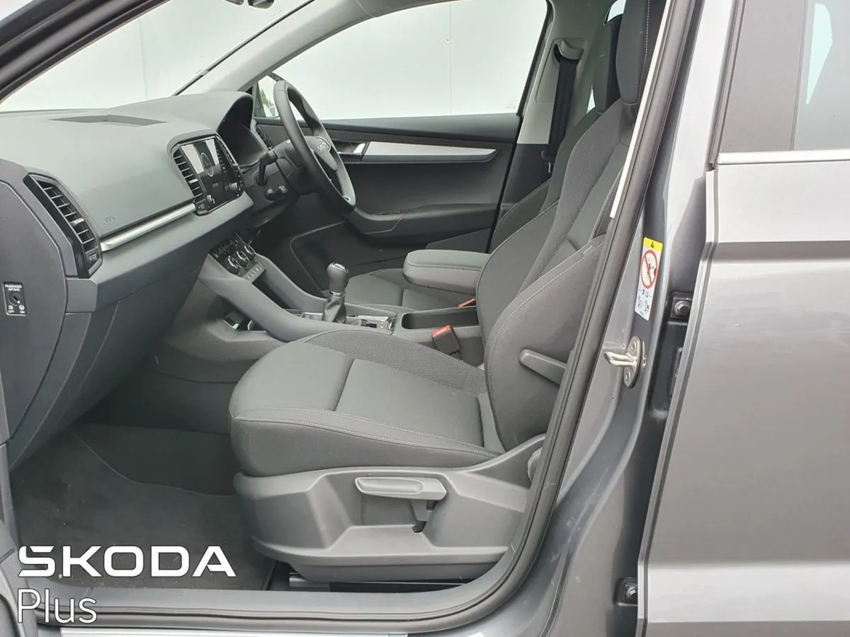 Skoda Karoq Selection 1.0tsi 115HP  375 Monthly o - Image 4