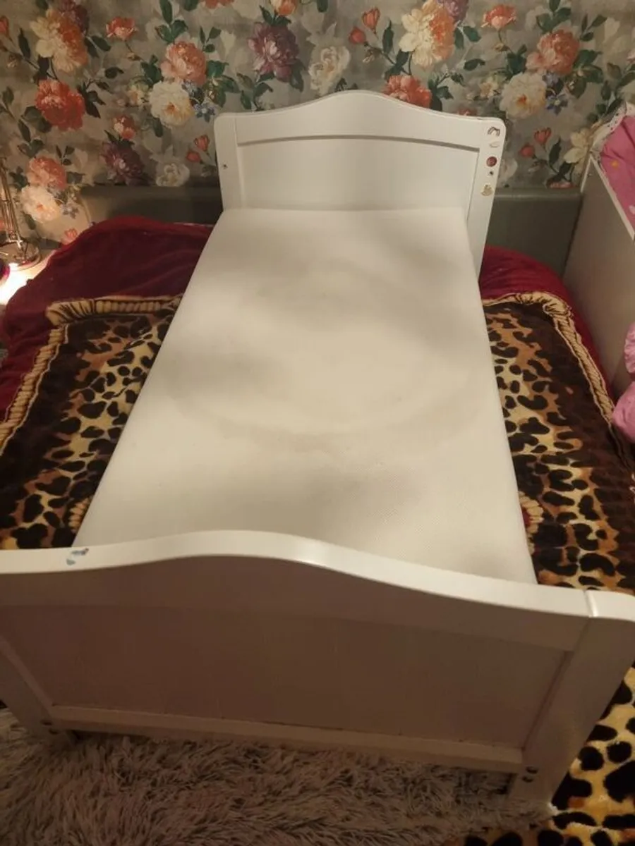 Cot Bed - Image 3