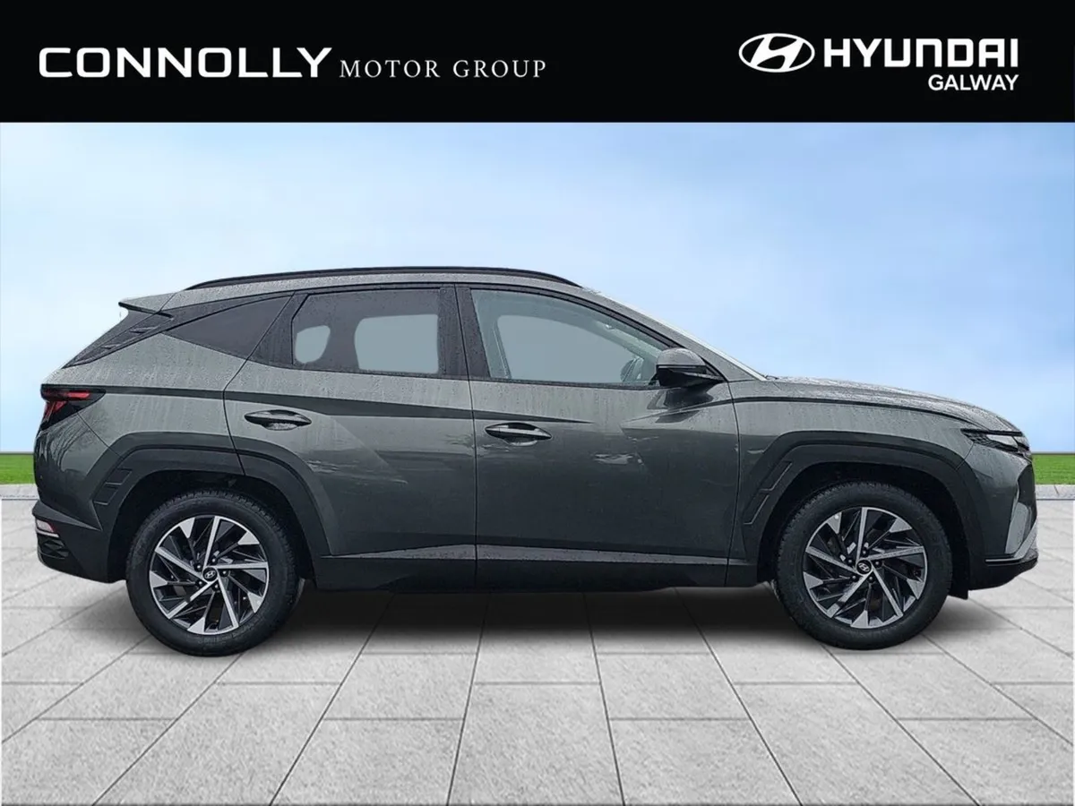 Hyundai Tucson 2WD Executive - Image 4