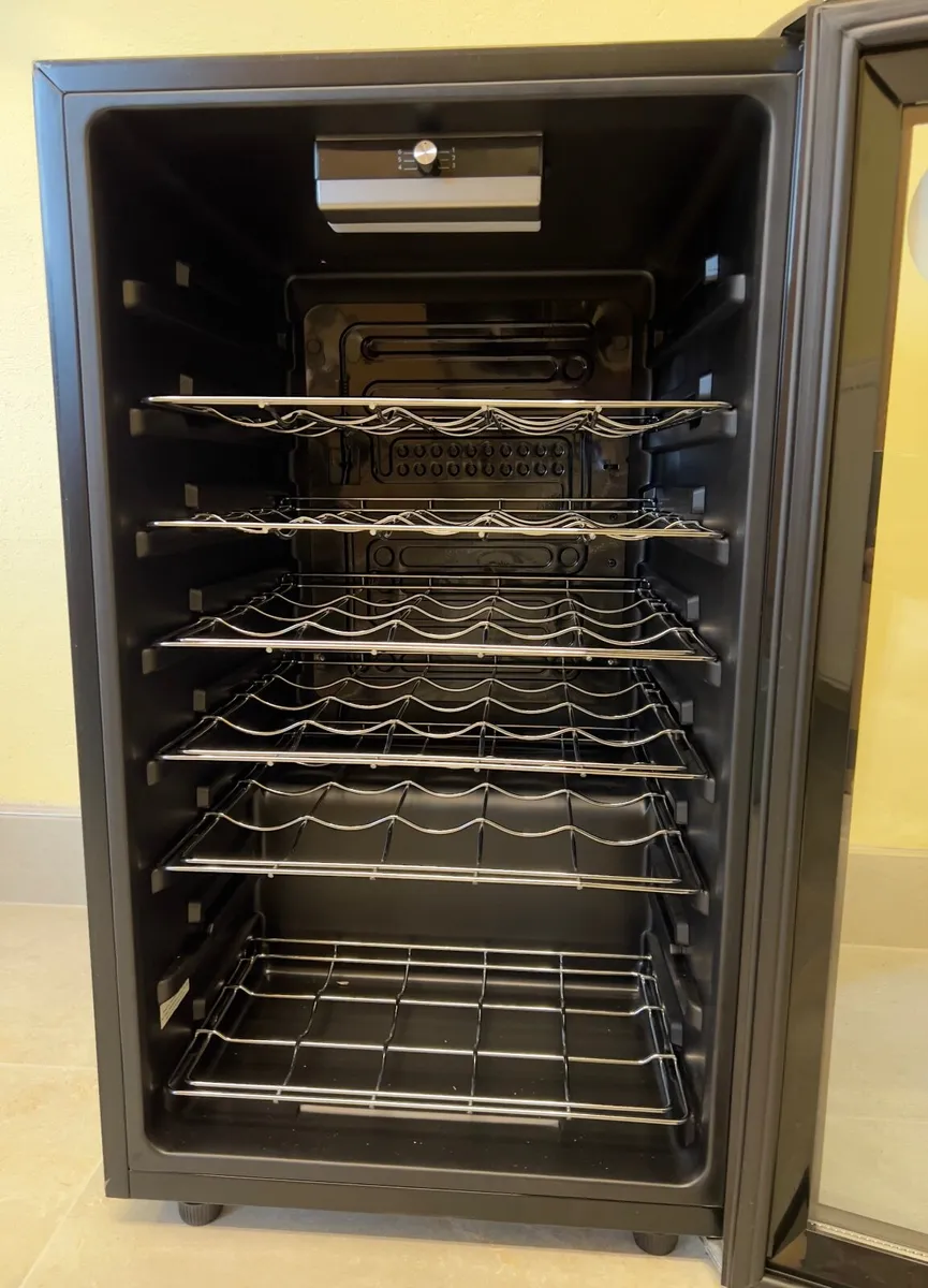 Candy Wine Cooler - Image 4