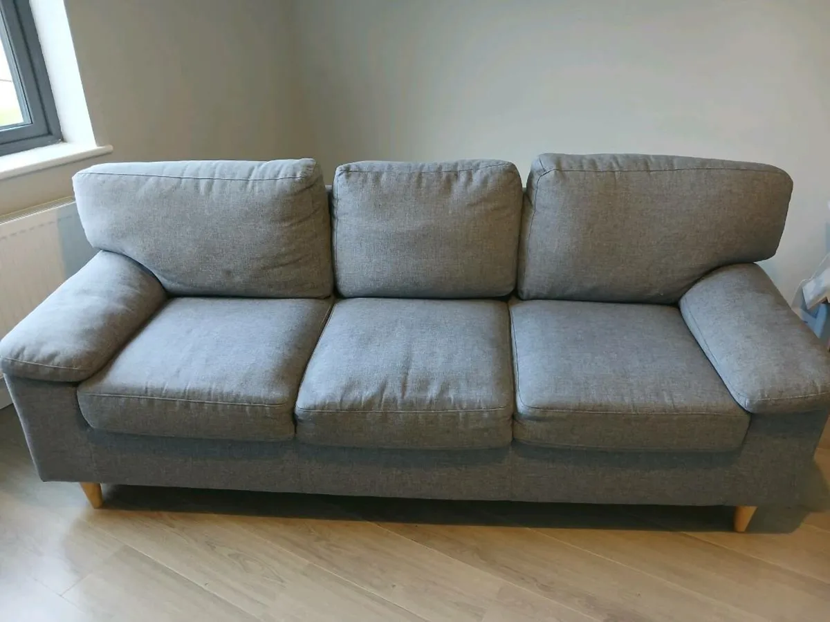 Couch - Image 1