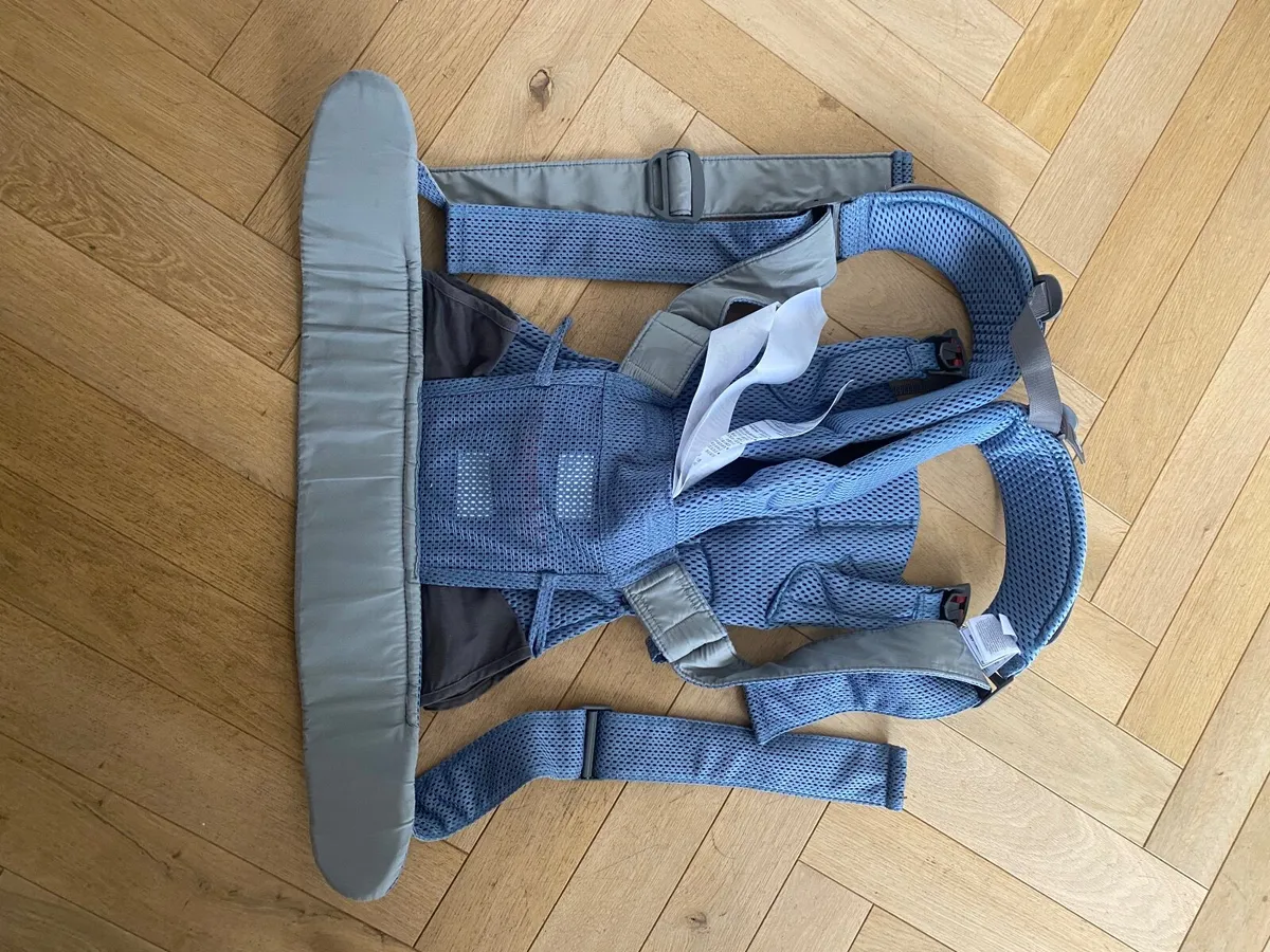 Baby Bjorn Carrier - Image 2