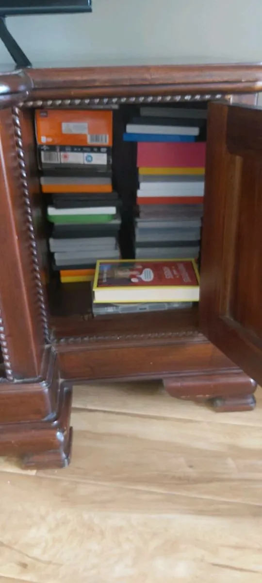 TV cabinet - Image 4