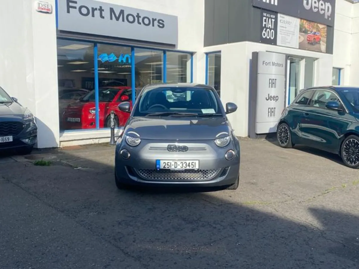 Fiat 500e Icon 42KWH 3DR Auto - Image 3