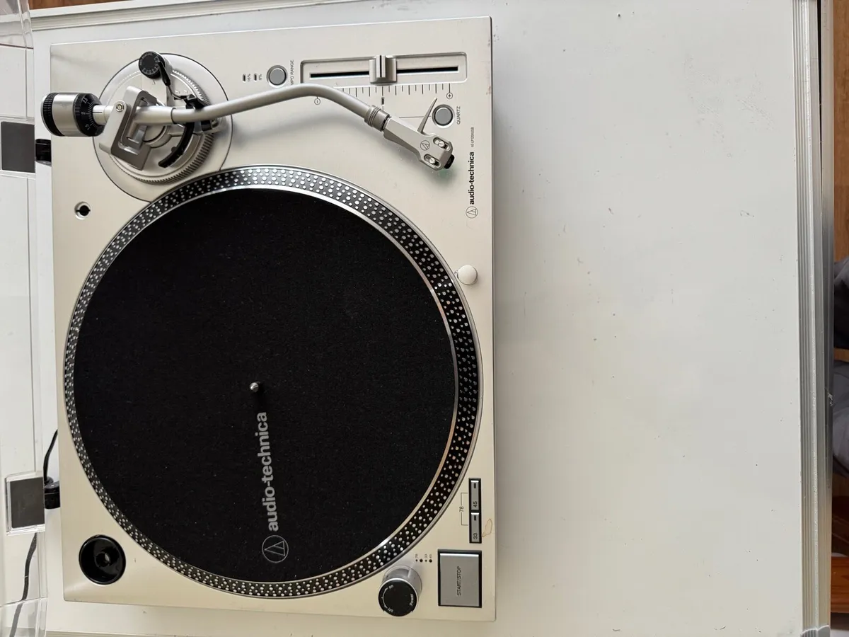 Audio Technica turntable, AT-LP120xUSB - Image 3